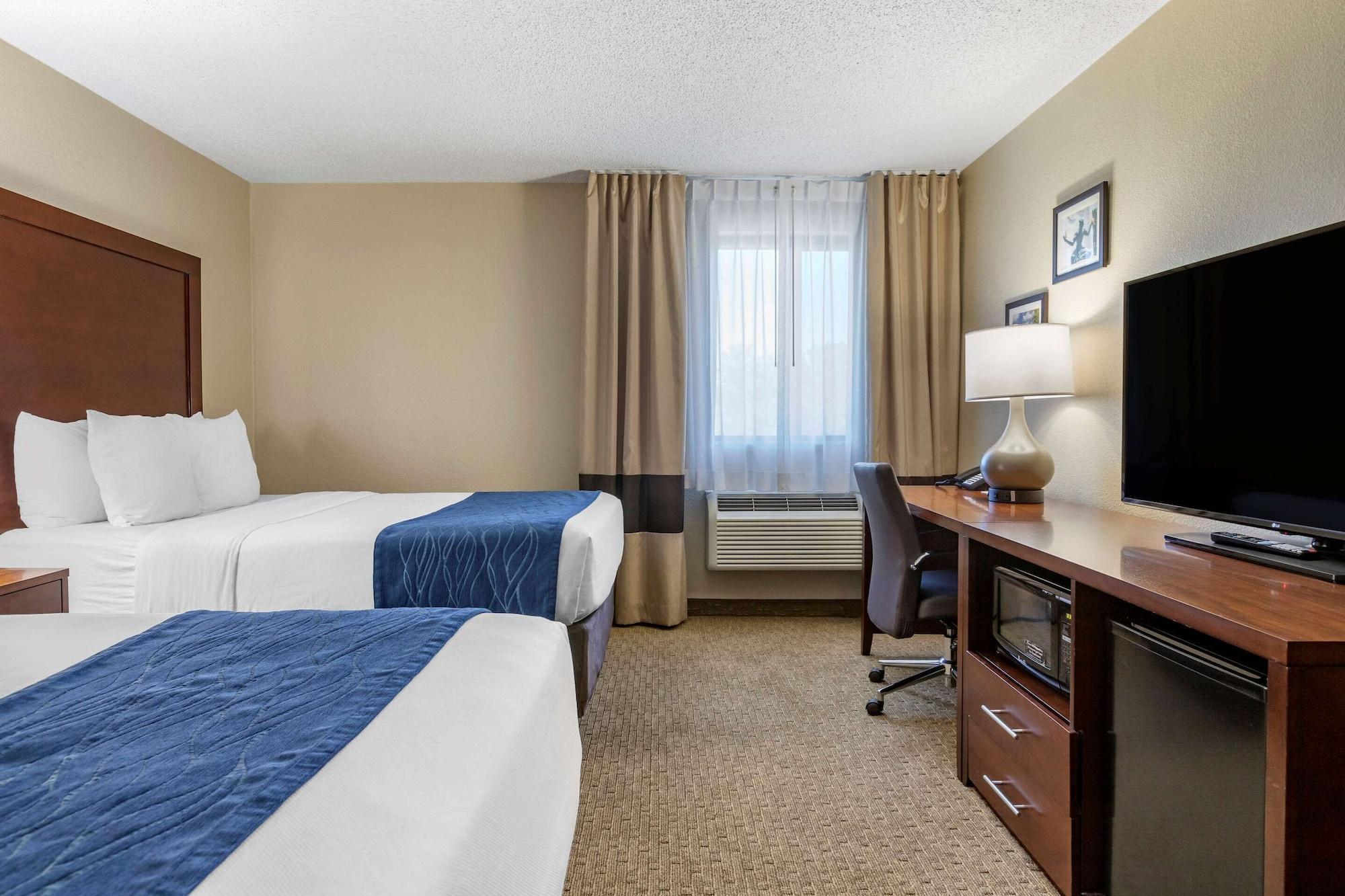 Comfort Inn Near Greenfield Village Диърборн Екстериор снимка